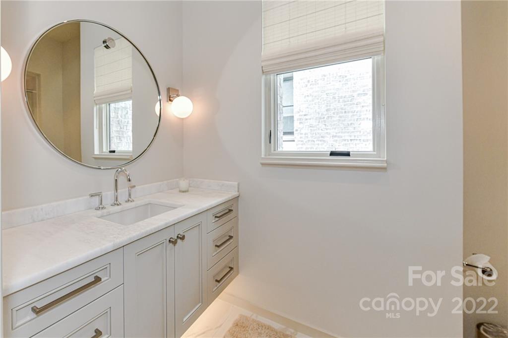 2819 Kenwood Sharon Lane Charlotte NC 28211
