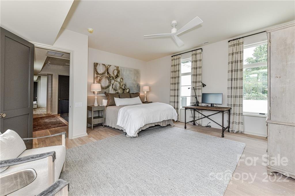 2819 Kenwood Sharon Lane Charlotte NC 28211