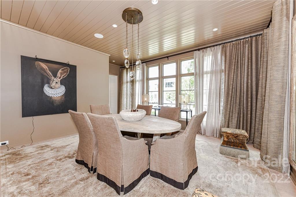 2819 Kenwood Sharon Lane Charlotte NC 28211