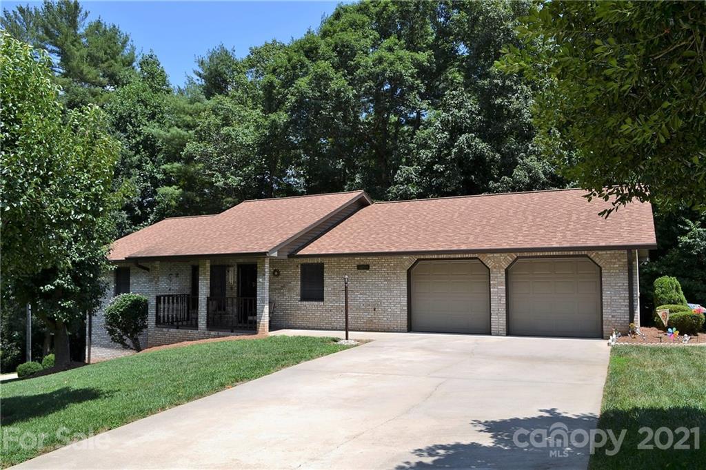 1029 Linnaean Drive Morganton NC 28655