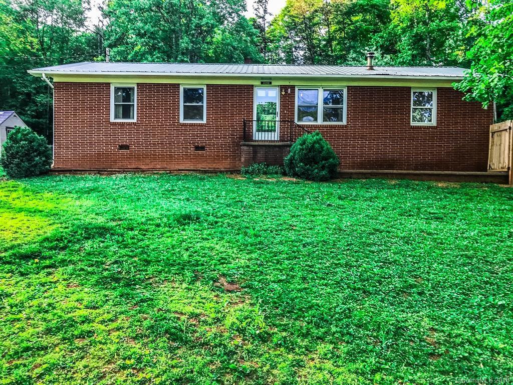 3298 Nix Creek Road Marion NC 28752