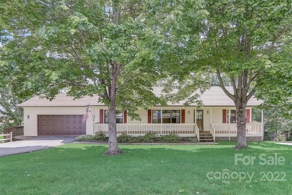 6 Scarlet Ridge Weaverville NC 28787