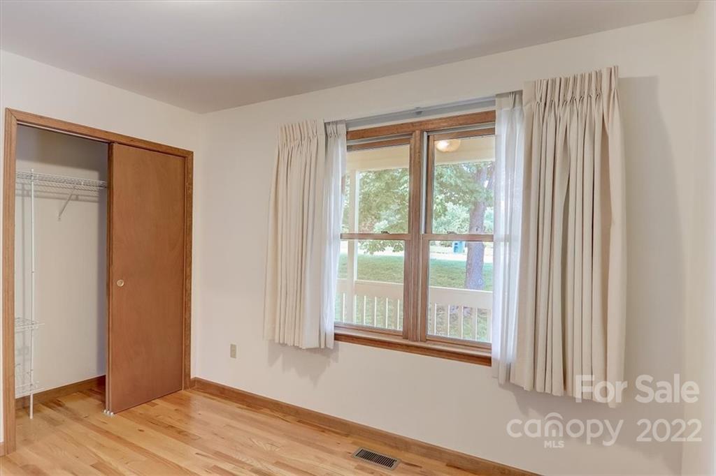 6 Scarlet Ridge Weaverville NC 28787