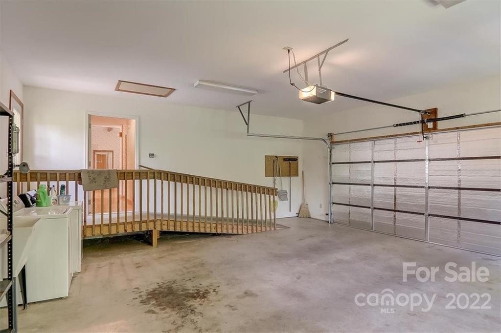 6 Scarlet Ridge Weaverville NC 28787