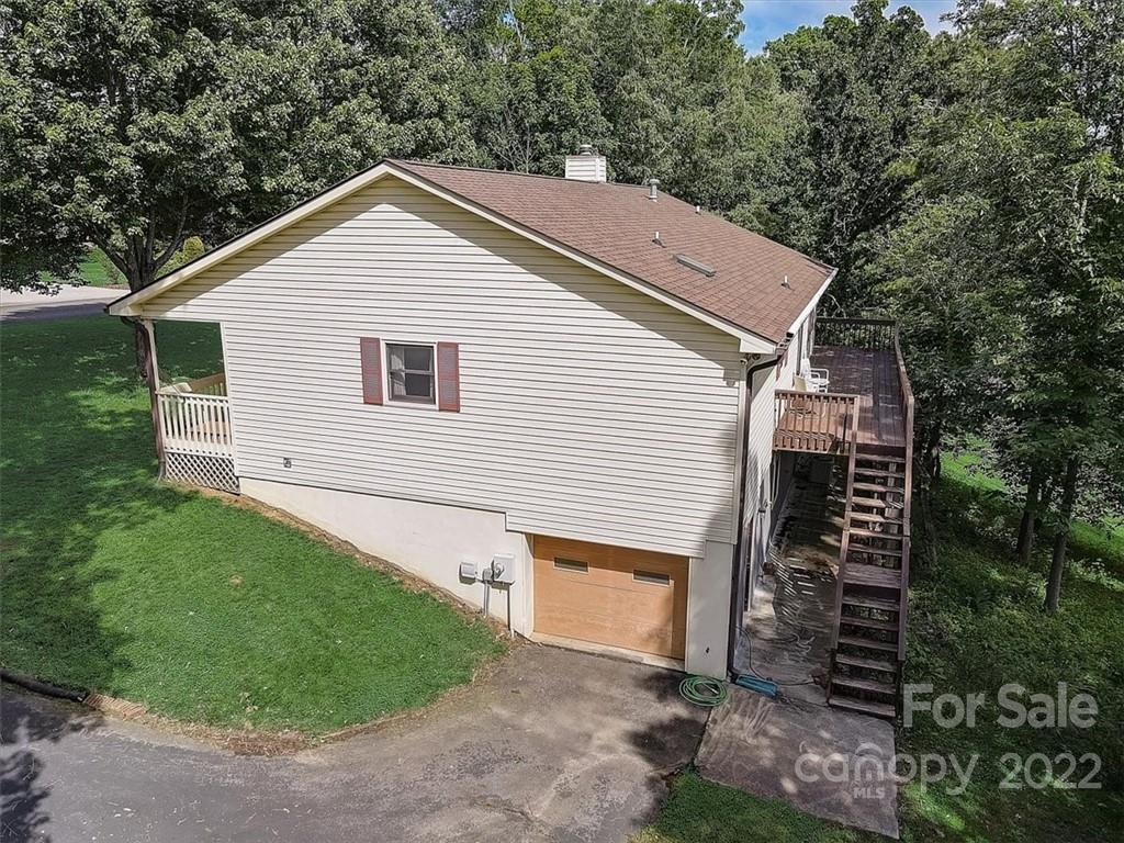 6 Scarlet Ridge Weaverville NC 28787