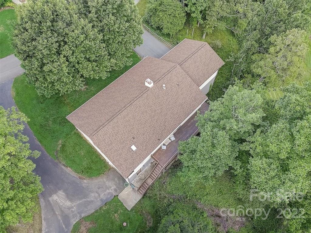6 Scarlet Ridge Weaverville NC 28787