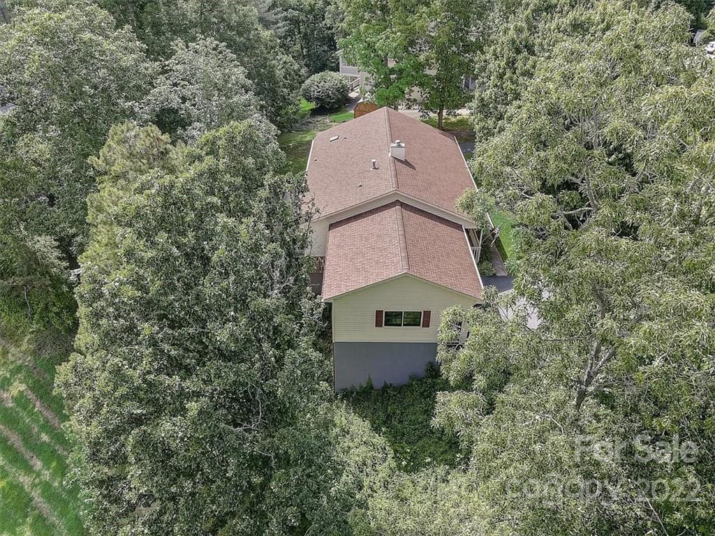 6 Scarlet Ridge Weaverville NC 28787