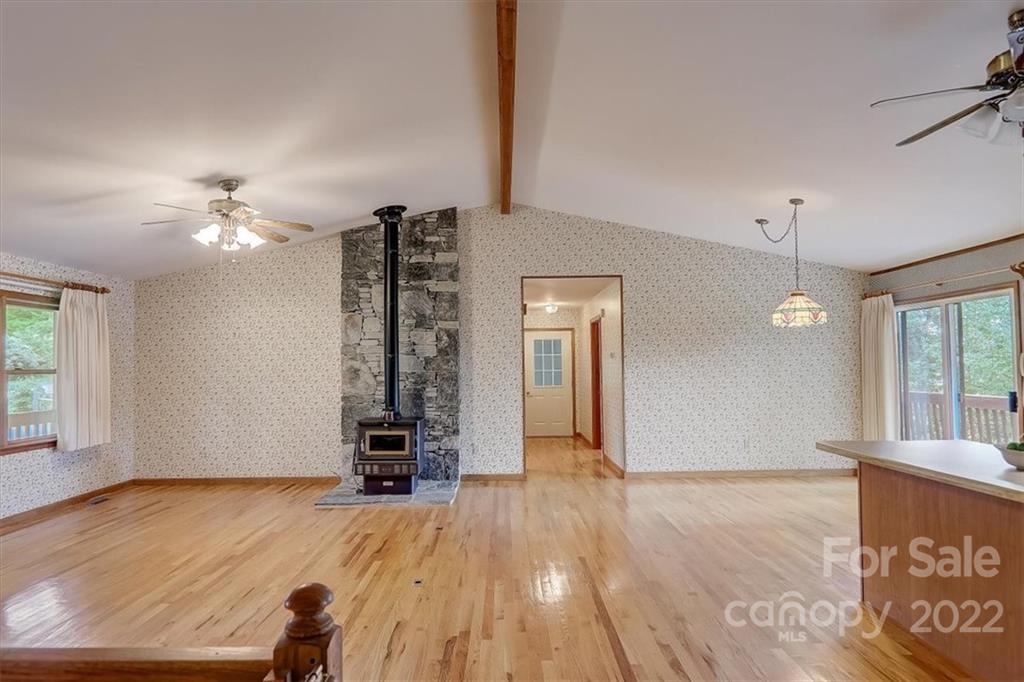 6 Scarlet Ridge Weaverville NC 28787