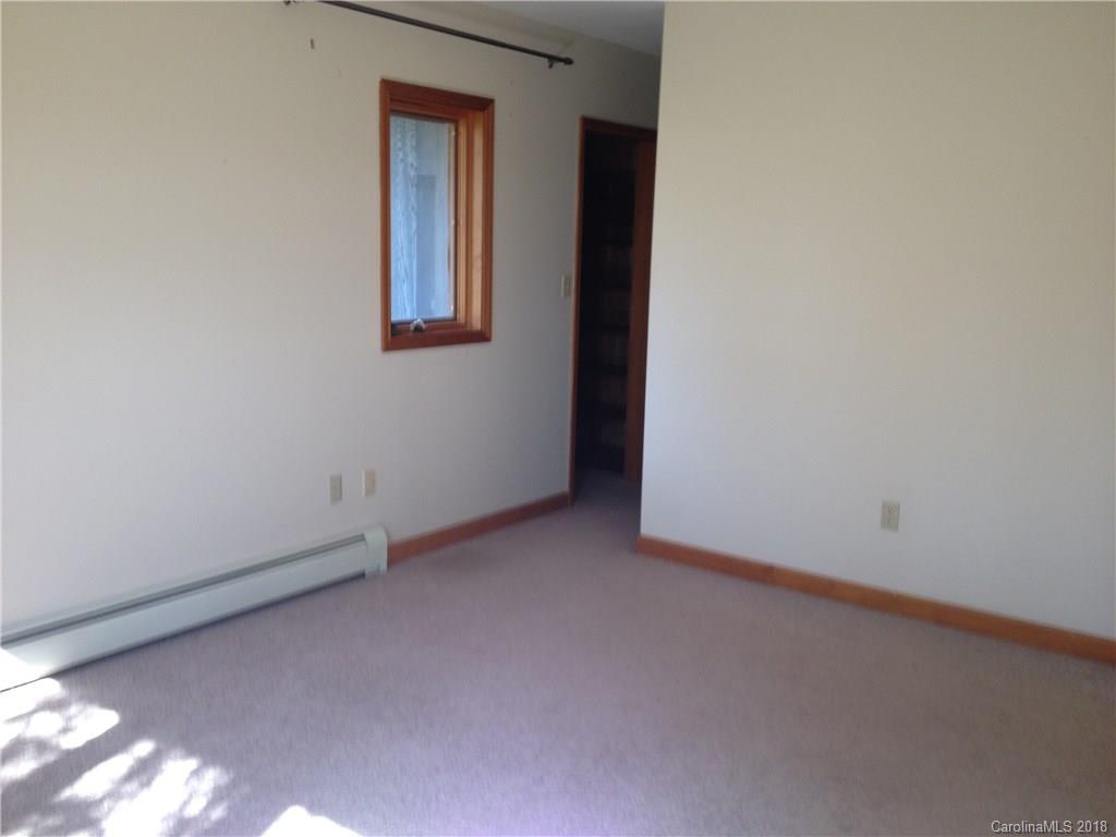 373 Sugar Hollow Road Fairview NC 28730