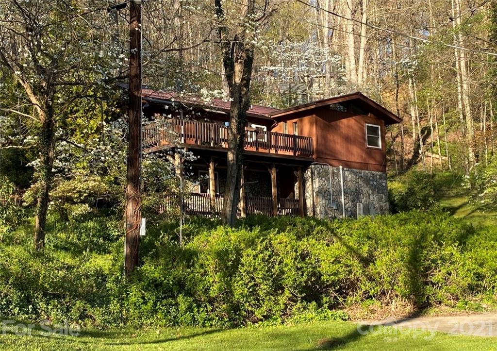 44 Hodges Drive Waynesville NC 28786