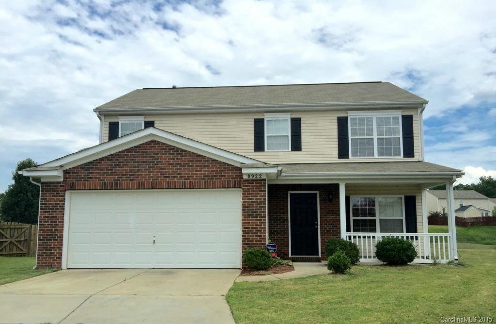 8922 Overlay Court Charlotte NC 28216