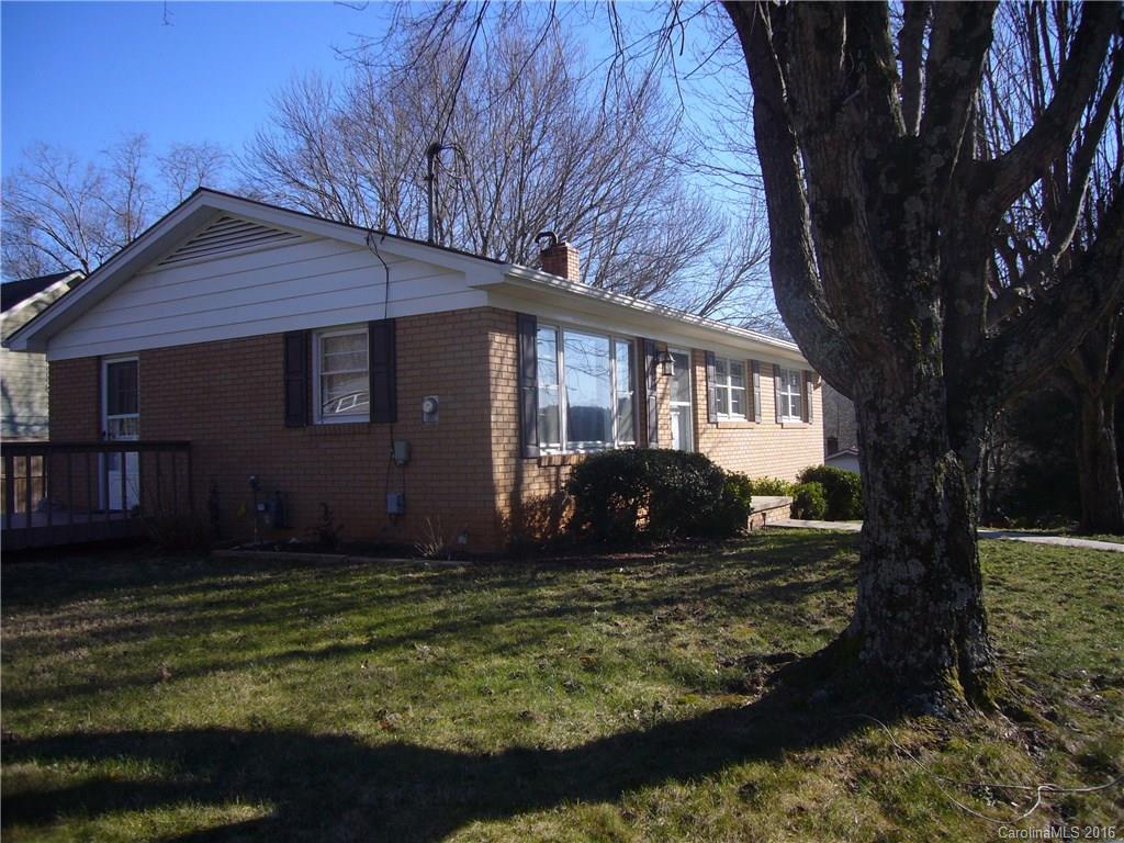 4 Metcalf Drive Weaverville NC 28787
