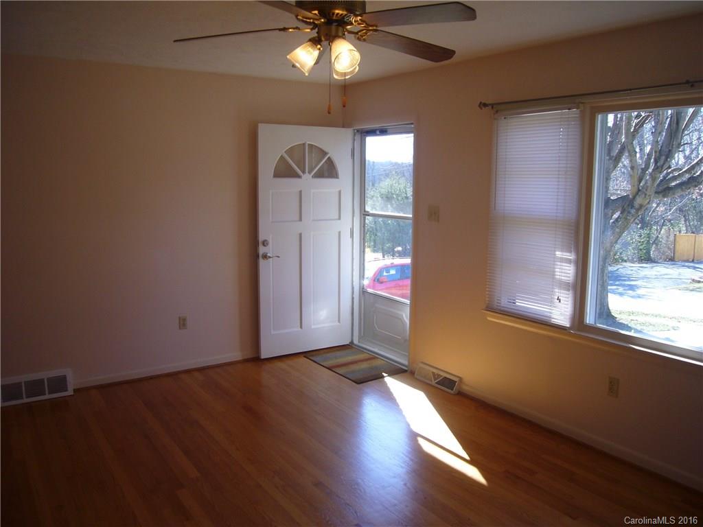 4 Metcalf Drive Weaverville NC 28787