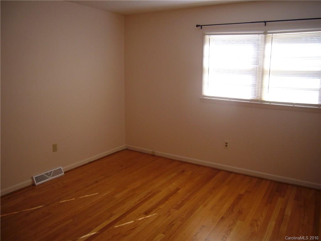 4 Metcalf Drive Weaverville NC 28787
