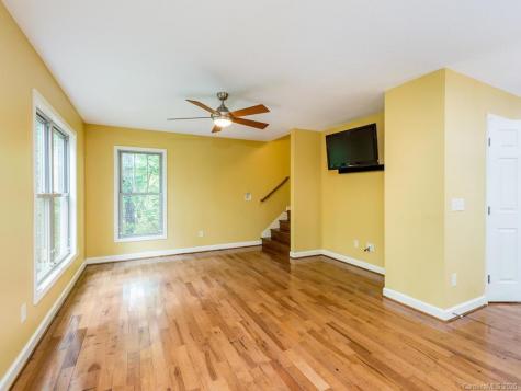 4 Queen Bee Trail Asheville NC 28806