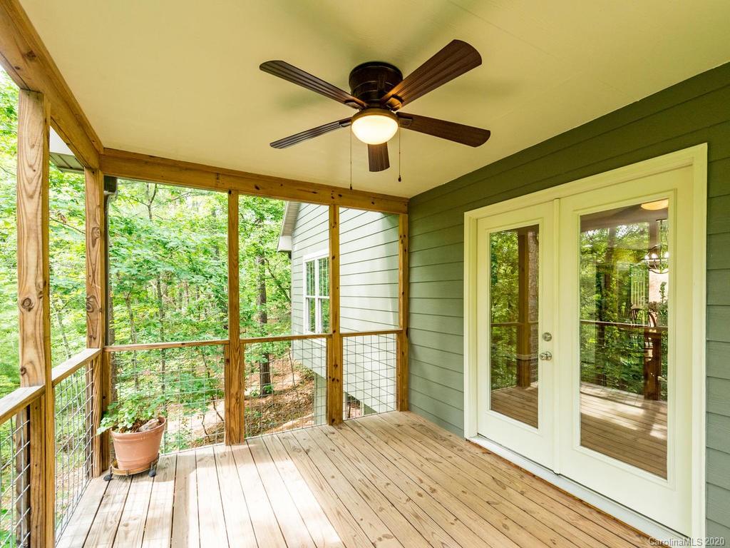 4 Queen Bee Trail Asheville NC 28806