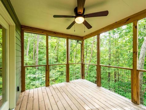 4 Queen Bee Trail Asheville NC 28806