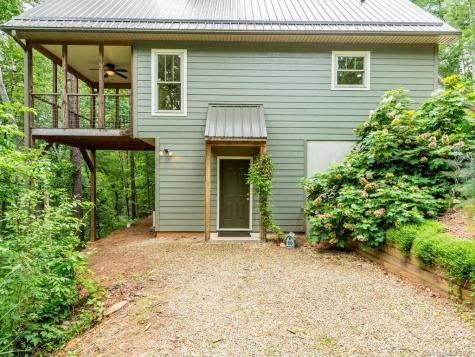 4 Queen Bee Trail Asheville NC 28806