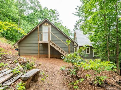 4 Queen Bee Trail Asheville NC 28806