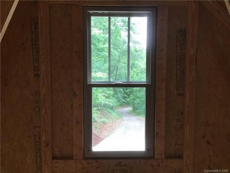 4 Queen Bee Trail Asheville NC 28806