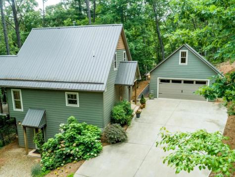 4 Queen Bee Trail Asheville NC 28806