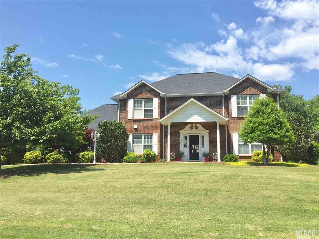 903 44th Avenue Court NE Hickory NC 28601