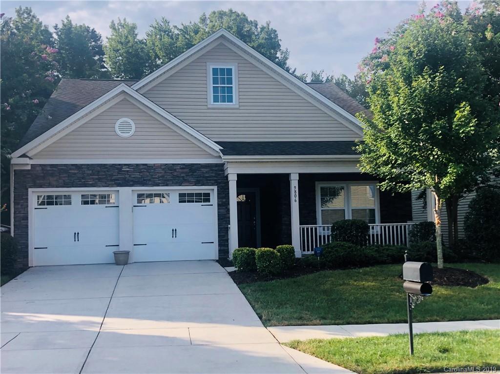 9806 Fernspray Road Charlotte NC 28215