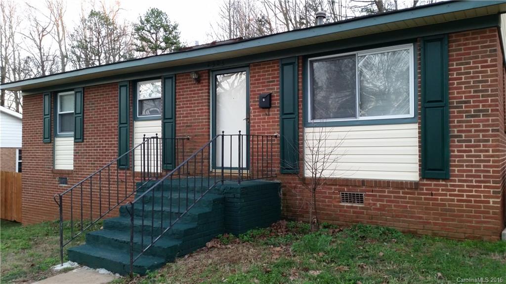 2305 Longleaf Drive Charlotte NC 28210