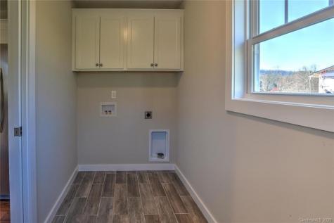 105 Lance View Drive Asheville NC 28806