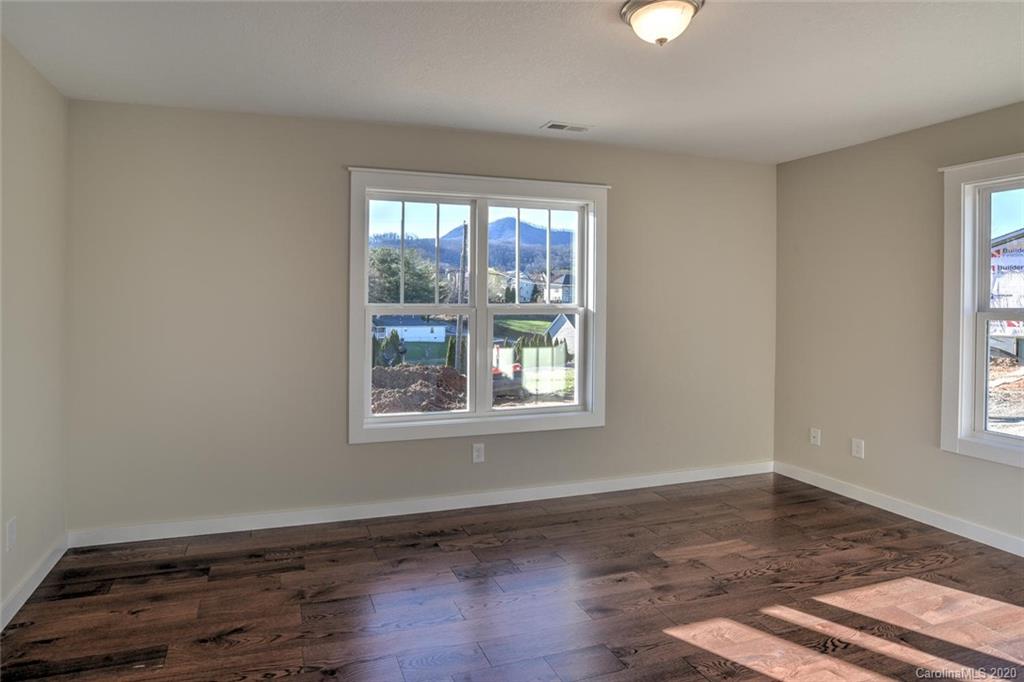 105 Lance View Drive Asheville NC 28806