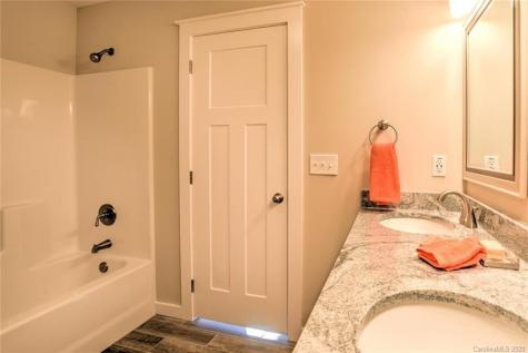 105 Lance View Drive Asheville NC 28806