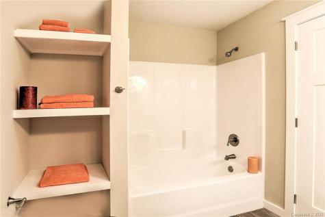 105 Lance View Drive Asheville NC 28806