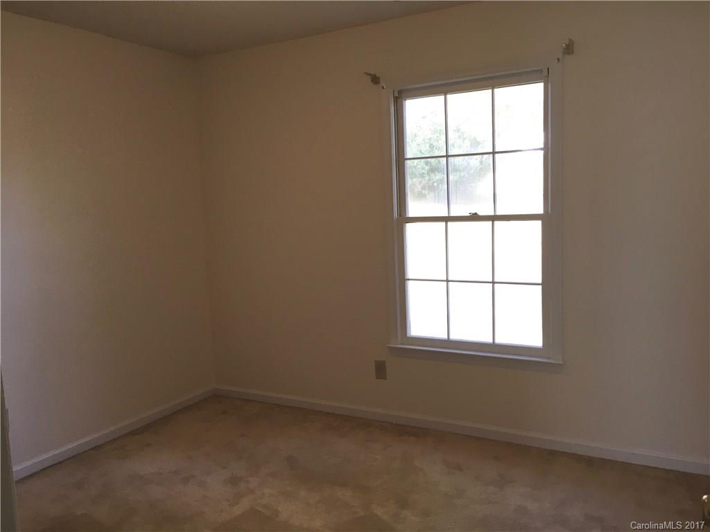 54 Lynwood Circle Asheville NC 28806