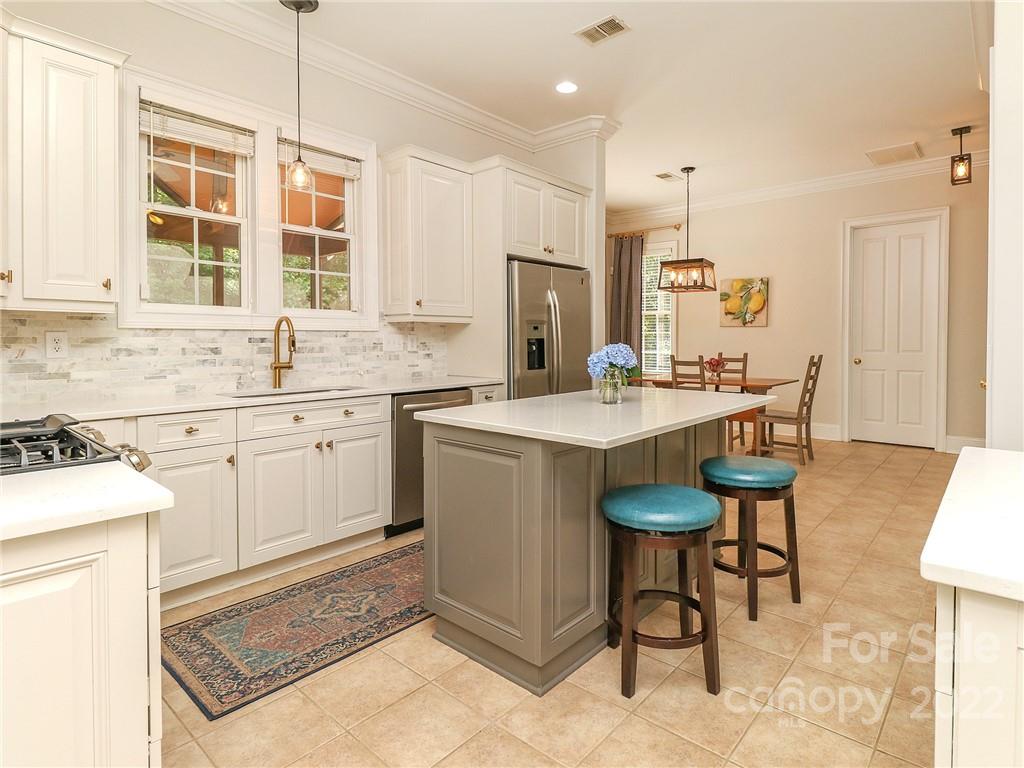 9832 Adison Gray Lane Charlotte NC 28270