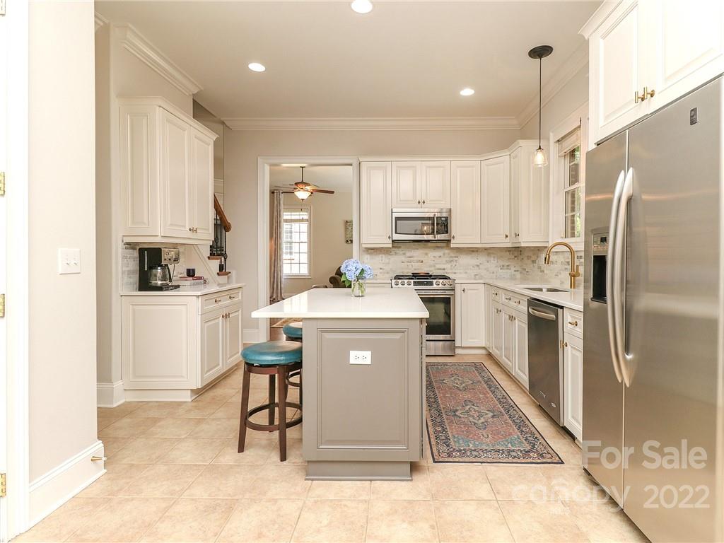9832 Adison Gray Lane Charlotte NC 28270