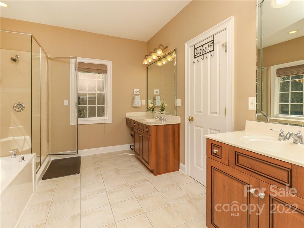 9832 Adison Gray Lane Charlotte NC 28270