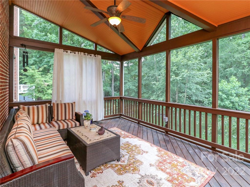 9832 Adison Gray Lane Charlotte NC 28270