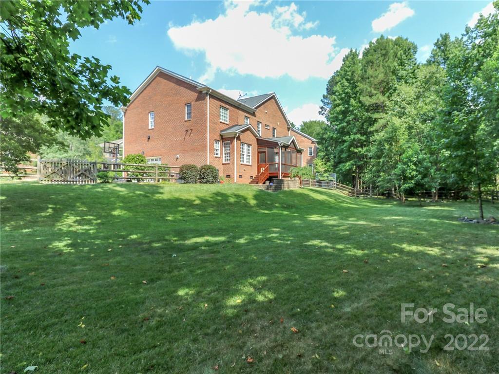 9832 Adison Gray Lane Charlotte NC 28270