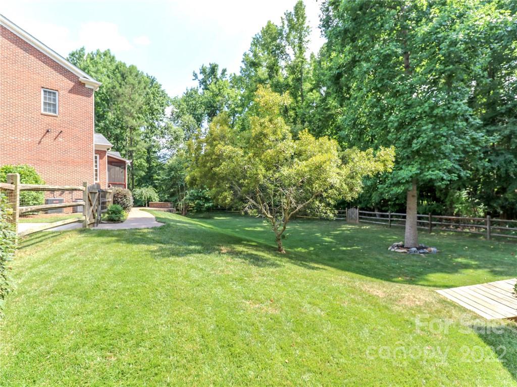 9832 Adison Gray Lane Charlotte NC 28270