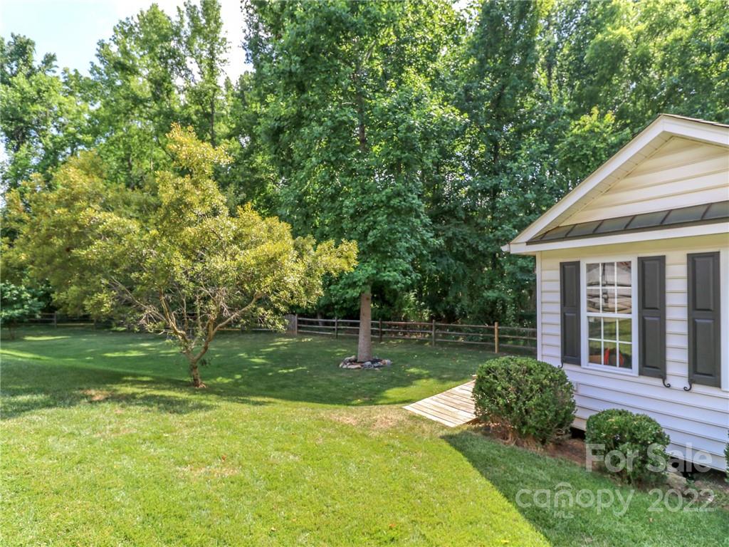 9832 Adison Gray Lane Charlotte NC 28270
