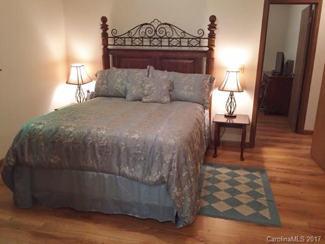 45 Dove Hill Road Burnsville NC 28714