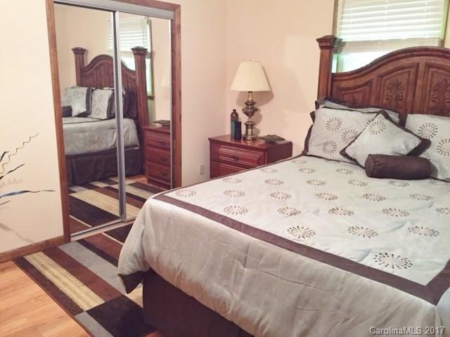 45 Dove Hill Road Burnsville NC 28714