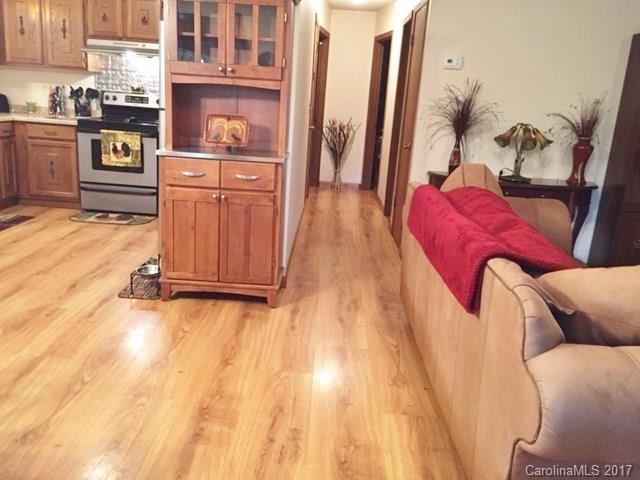 45 Dove Hill Road Burnsville NC 28714