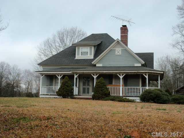 2004 Roscoe Howey Road Waxhaw NC 28173