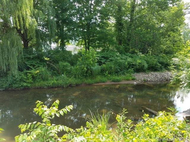 1595 Barnardsville Highway Barnardsville NC 28709