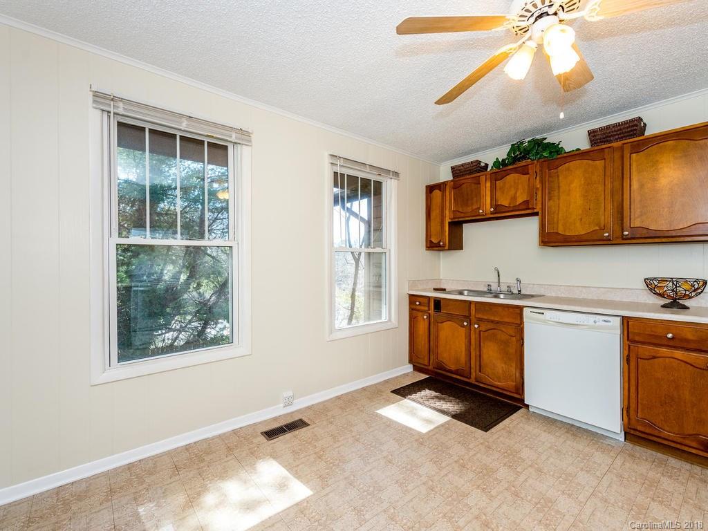 10 Craig Circle Asheville NC 28805