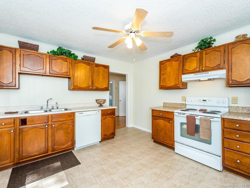 10 Craig Circle Asheville NC 28805