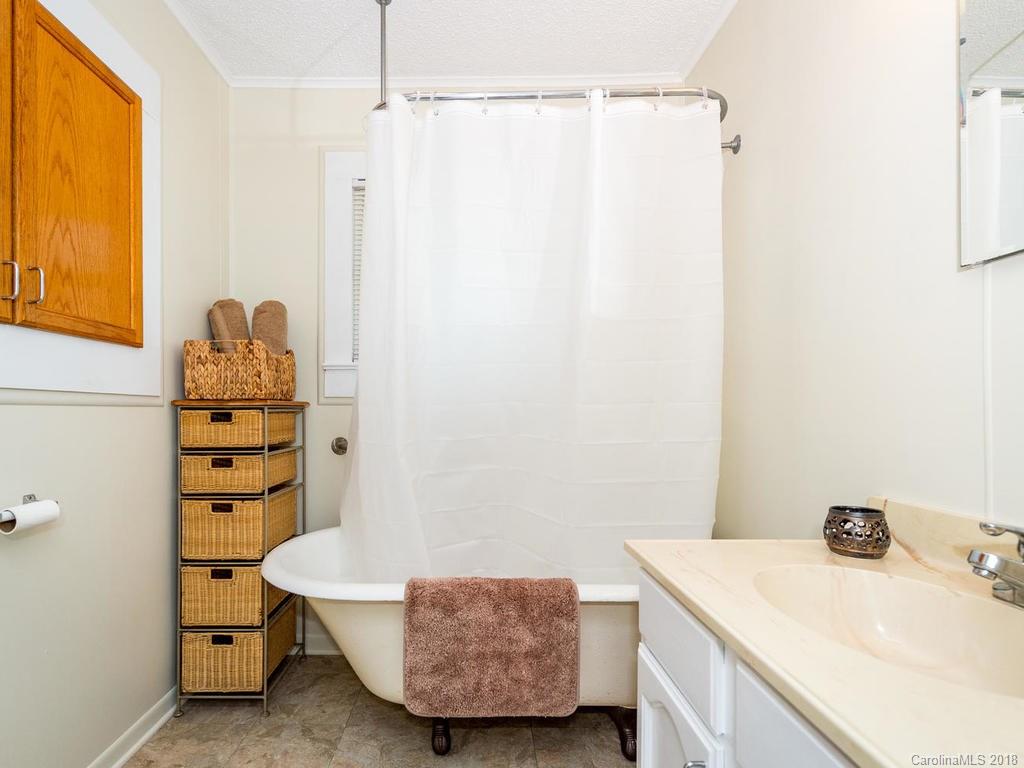 10 Craig Circle Asheville NC 28805