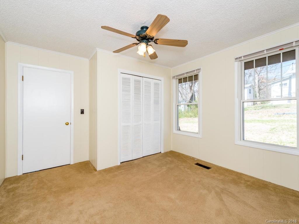 10 Craig Circle Asheville NC 28805