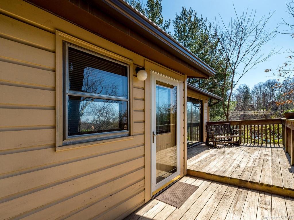 10 Craig Circle Asheville NC 28805